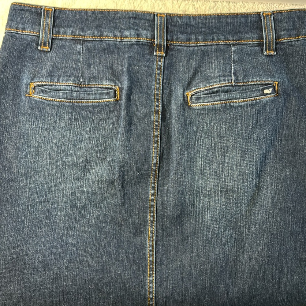 Vineyard Vines Dark & Stormy Blue Denim Skirt Size 12 - Picture 4 of 12